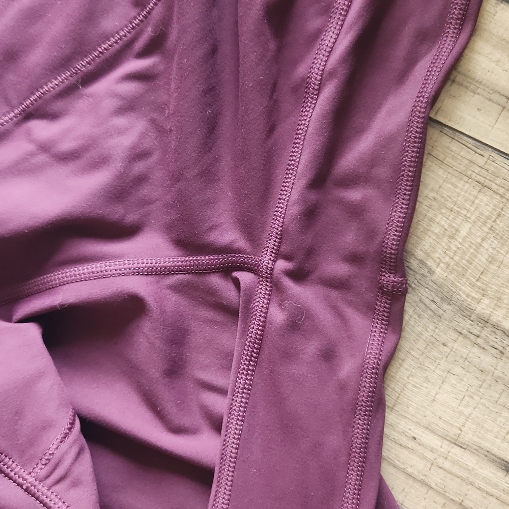 Lululemon align crop maroon size 8 Jogger Pants - Picture 4 of 5